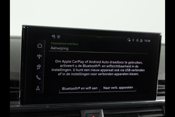 Audi A4 Avant 40 TFSI S edition Competition 204 pk S-tronic | Verlengde garantie | Navigatie | Elektr. trekhaak | Parkeersensoren | Stoelverwarming | S-Line |