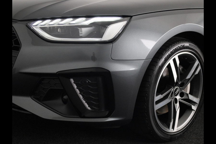Audi A4 Avant 40 TFSI S edition Competition 204 pk S-tronic | Verlengde garantie | Navigatie | Elektr. trekhaak | Parkeersensoren | Stoelverwarming | S-Line |