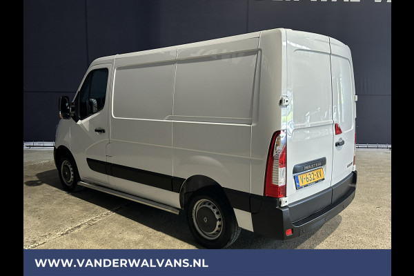Renault Master 2.3 dCi 131pk L1H1 Euro6 # Airco | Navigatie | Camera | Cruisecontrol | Sidebars | Parkeersensoren Chauffeursstoel, Bijrijdersbank