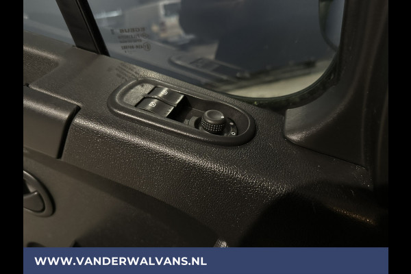 Renault Master 2.3 dCi 131pk L1H1 Euro6 # Airco | Navigatie | Camera | Cruisecontrol | Sidebars | Parkeersensoren Chauffeursstoel, Bijrijdersbank