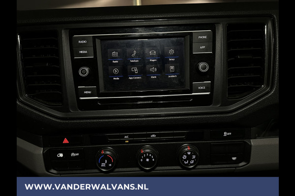 Volkswagen Crafter 2.0 TDI 141pk L3H3 L2H2 Euro6 Airco | Camera | Apple Carplay | Cruisecontrol Android Auto, Chauffeursstoel