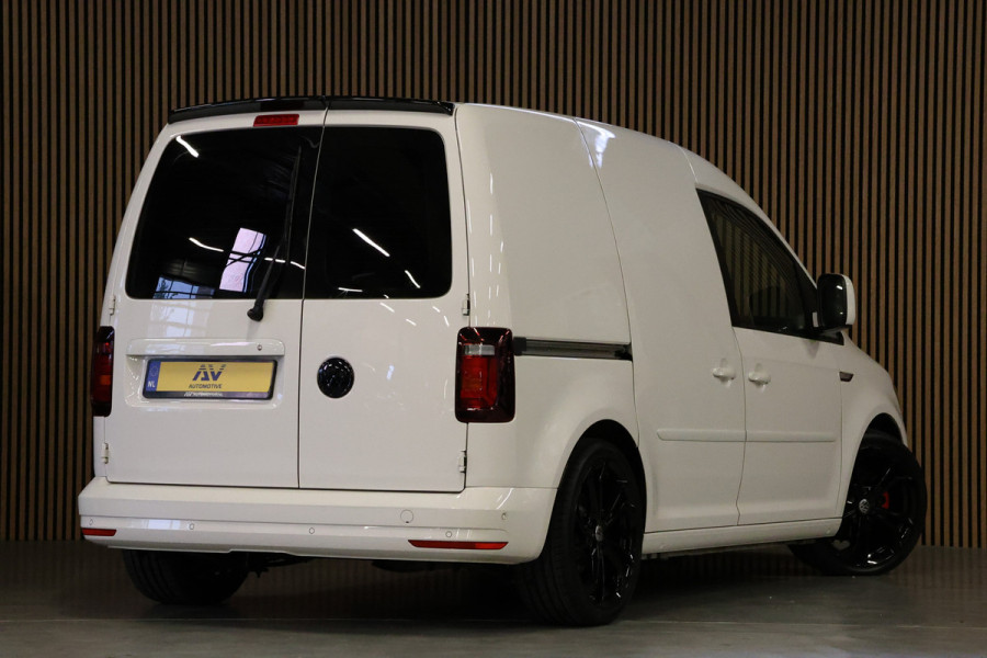 Volkswagen Caddy 1.4 TSI R-Line DSG | Bi-Xenon | Navigatie | CarPlay | Climate Control | Stoelverwarming | PDC V+A | Multifunctioneel stuur | Airco | Cruise control | Schroefset | Spoilerkit | Dealer onderhouden | Nieuwe APK | Groot onderhoudsbeurt | BPM Vrij