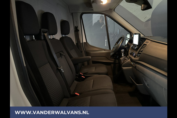 Ford Transit 2.0 TDCI 131pk L3H2 Euro6 Airco | Apple Carplay | Camera | Navigatie | Stoelverwarming| Cruisecontrol Parkeersensoren, Android Auto, Verwarmde voorruit, Bijrijdersbank