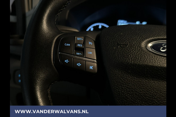 Ford Transit 2.0 TDCI 131pk L3H2 Euro6 Airco | Apple Carplay | Camera | Navigatie | Stoelverwarming| Cruisecontrol Parkeersensoren, Android Auto, Verwarmde voorruit, Bijrijdersbank