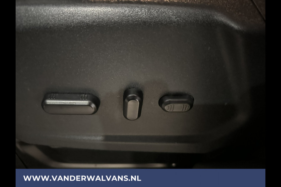 Ford Transit 2.0 TDCI 131pk L3H2 Euro6 Airco | Apple Carplay | Camera | Navigatie | Stoelverwarming| Cruisecontrol Parkeersensoren, Android Auto, Verwarmde voorruit, Bijrijdersbank