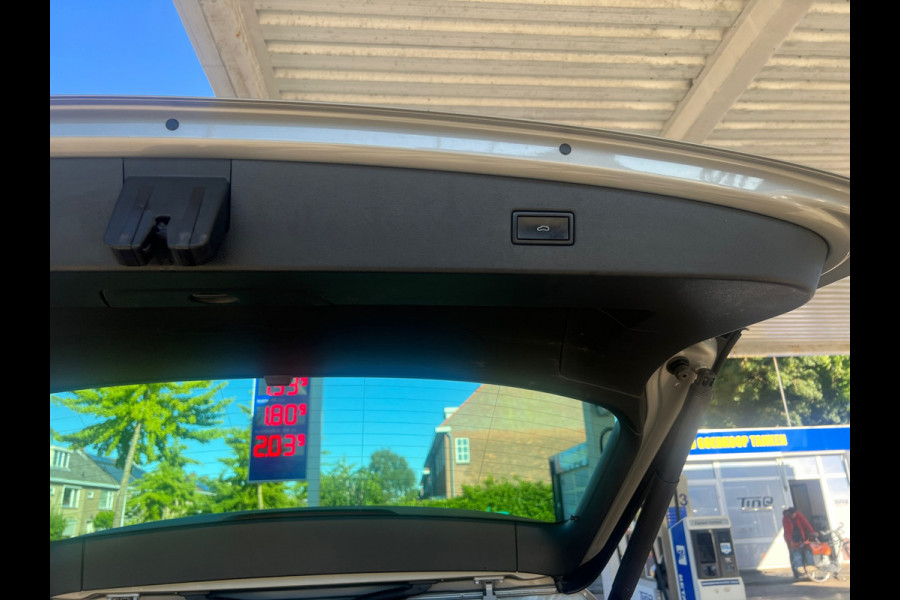 Volkswagen Tiguan 1.4 TSI ACT Highline DSG AUTOMAAT-PANO-CAMERA