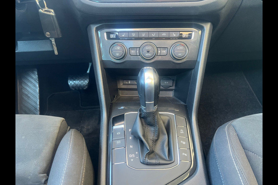 Volkswagen Tiguan 1.4 TSI ACT Highline DSG AUTOMAAT-PANO-CAMERA