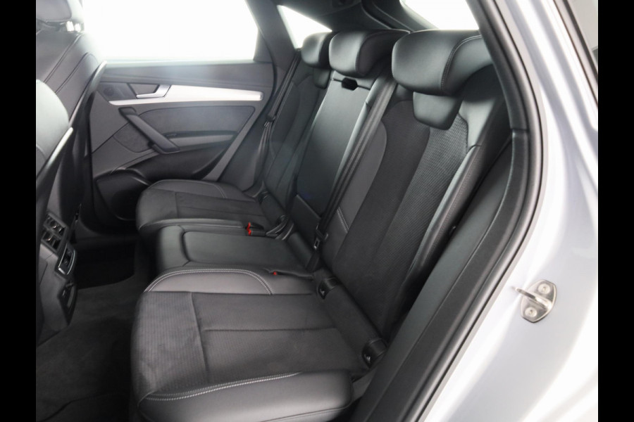 Audi Q5 Sportback 50 TFSI e S edition 299pk | Navigatie | 19 inch Lichtmetalen velgen | stoelverwarming | Matrix led koplampen
