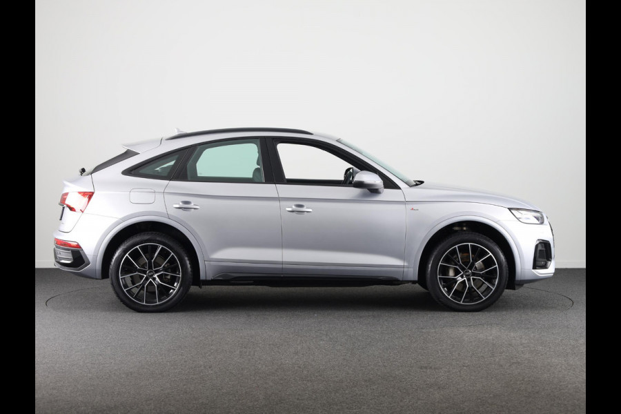Audi Q5 Sportback 50 TFSI e S edition 299pk | Navigatie | 19 inch Lichtmetalen velgen | stoelverwarming | Matrix led koplampen