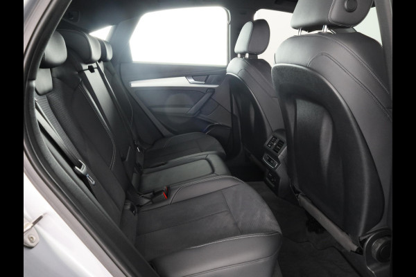 Audi Q5 Sportback 50 TFSI e S edition 299pk | Navigatie | 19 inch Lichtmetalen velgen | stoelverwarming | Matrix led koplampen