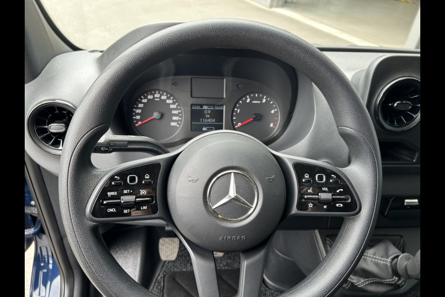 Mercedes-Benz Sprinter 315 CDI RWD L2 H1 D.C. / MBUX / Trekhaak / Camera / Navigatie / Cruise control / Airco