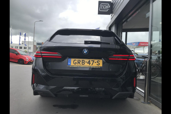 BMW 5 Serie Touring PHEV M-pakket 530e