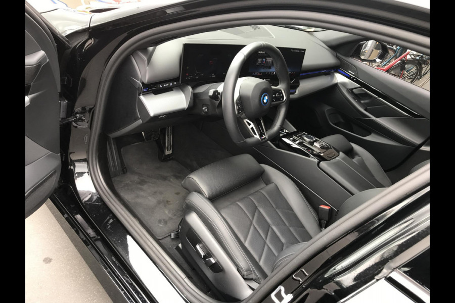 BMW 5 Serie Touring PHEV M-pakket 530e