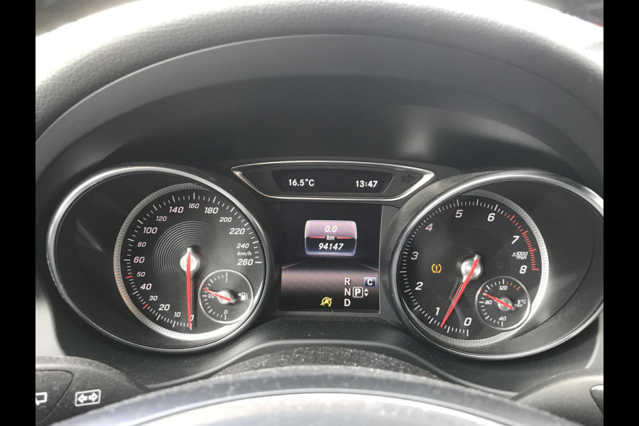 Mercedes-Benz CLA-Klasse Shooting Brake Trekhaak 200 Mercedes-Benz CLA-klasse Shooting Brake 200