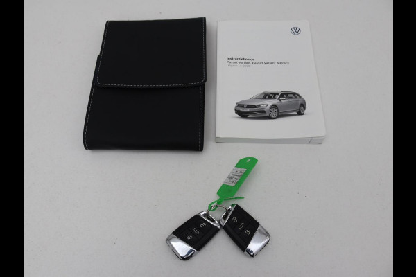 Volkswagen Passat 2.0 TDI Business | Stoelverwarming | Adaptive cruise | Camera | Carplay | Navigatie | Virtual Cockpit | Climate control | Full LED | Keyless