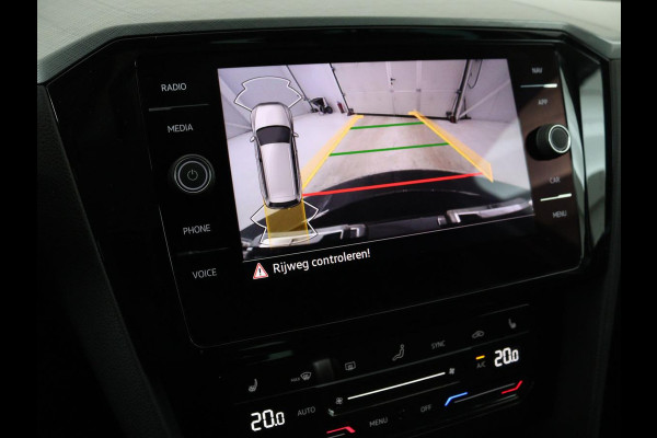 Volkswagen Passat 2.0 TDI Business | Stoelverwarming | Adaptive cruise | Camera | Carplay | Navigatie | Virtual Cockpit | Climate control | Full LED | Keyless