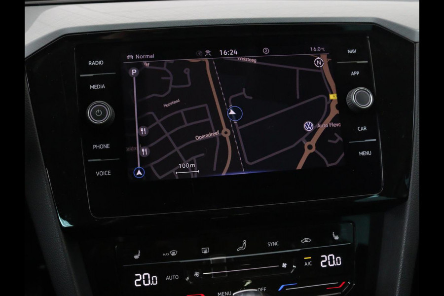 Volkswagen Passat 2.0 TDI Business | Stoelverwarming | Adaptive cruise | Camera | Carplay | Navigatie | Virtual Cockpit | Climate control | Full LED | Keyless