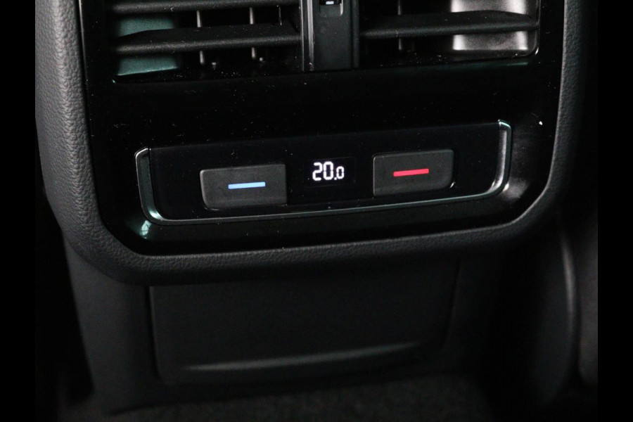 Volkswagen Passat 2.0 TDI Business | Stoelverwarming | Adaptive cruise | Camera | Carplay | Navigatie | Virtual Cockpit | Climate control | Full LED | Keyless