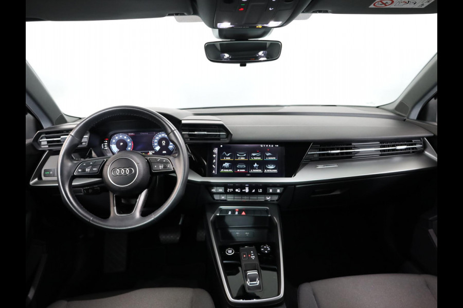 Audi A3 Sportback 30 TFSI Pro Line 110 pk S-tronic | Navigatie via App | Parkeersensoren achter | Cruise control | Apple Carplay/Android Auto | LED koplampen |