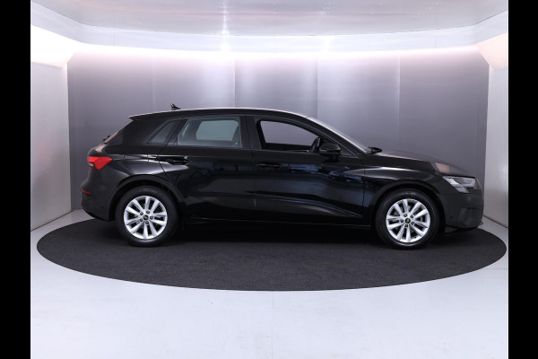 Audi A3 Sportback 30 TFSI Pro Line 110 pk S-tronic | Navigatie via App | Parkeersensoren achter | Cruise control | Apple Carplay/Android Auto | LED koplampen |