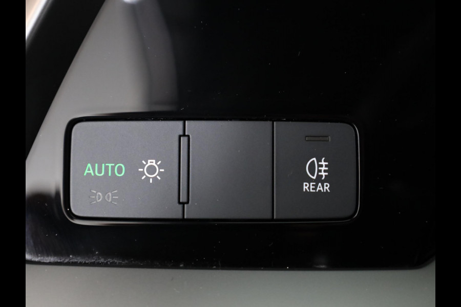 Audi A3 Sportback 30 TFSI Pro Line 110 pk S-tronic | Navigatie via App | Parkeersensoren achter | Cruise control | Apple Carplay/Android Auto | LED koplampen |