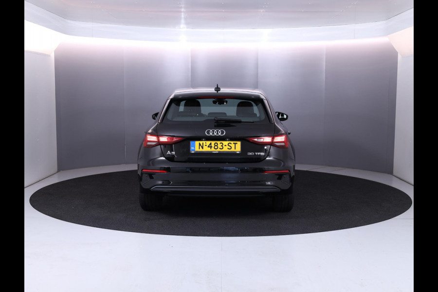 Audi A3 Sportback 30 TFSI Pro Line 110 pk S-tronic | Navigatie via App | Parkeersensoren achter | Cruise control | Apple Carplay/Android Auto | LED koplampen |