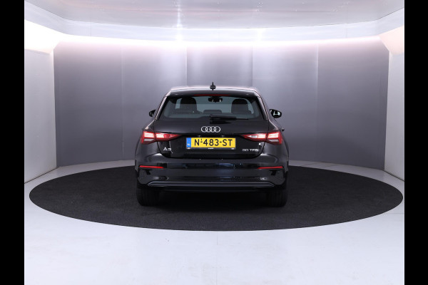 Audi A3 Sportback 30 TFSI Pro Line 110 pk S-tronic | Navigatie via App | Parkeersensoren achter | Cruise control | Apple Carplay/Android Auto | LED koplampen |