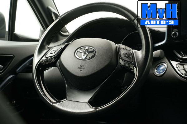 Toyota C-HR 1.8 Hybrid First Edition|LUXE|DEALER OH|JBL|TREKHAAK|LED