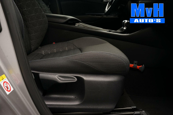 Toyota C-HR 1.8 Hybrid First Edition|LUXE|DEALER OH|JBL|TREKHAAK|LED
