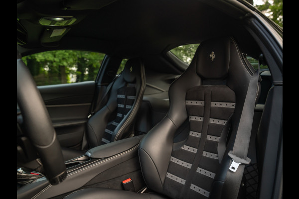 Ferrari 812 Superfast | Lift | Pass. display | Grigio Scuro | Carbon Driver Zone