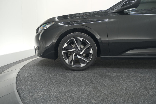 Peugeot 308 PureTech 130 Allure | Camera | Navigatie | Parkeersensoren | Apple CarPlay