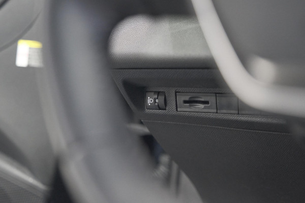 Peugeot 308 PureTech 130 Allure | Camera | Navigatie | Parkeersensoren | Apple CarPlay