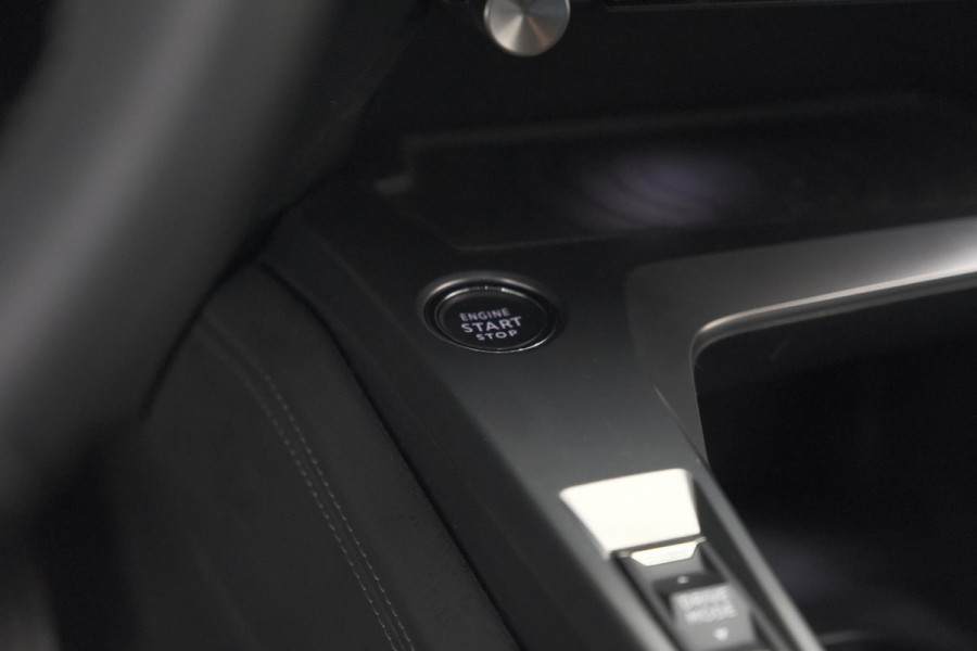 Peugeot 308 PureTech 130 Allure | Camera | Navigatie | Parkeersensoren | Apple CarPlay