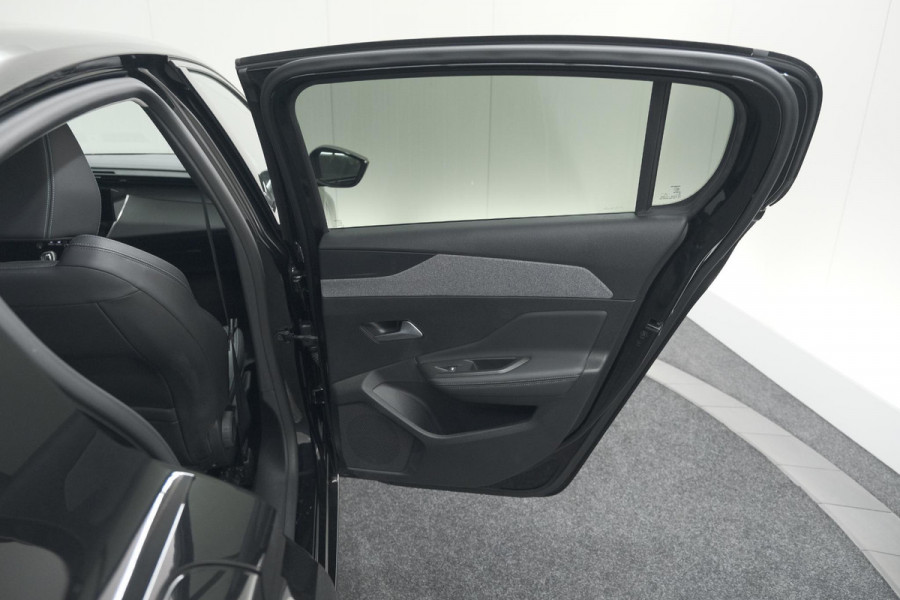 Peugeot 308 PureTech 130 Allure | Camera | Navigatie | Parkeersensoren | Apple CarPlay