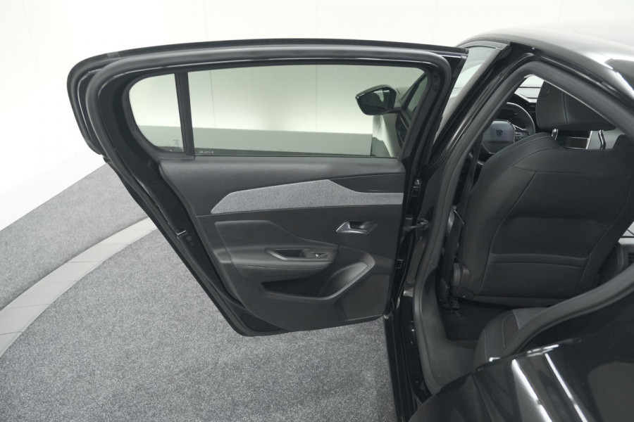 Peugeot 308 PureTech 130 Allure | Camera | Navigatie | Parkeersensoren | Apple CarPlay
