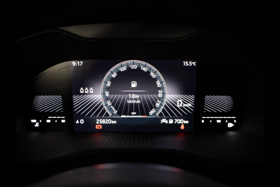 Škoda Karoq 1.0 TSI Business Edition 110 pk | Verlengde garantie | Navigatie | Parkeersensoren | Achteruitrijcamera | Autom. airco |