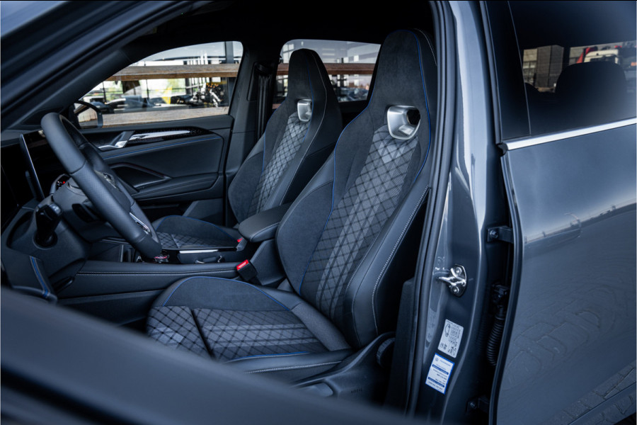 Volkswagen Tiguan 1.5 eTSI R-Line Edition - R Line | Elek. Trekhaak | ACC | Massage | Stuurwiel verwarmd