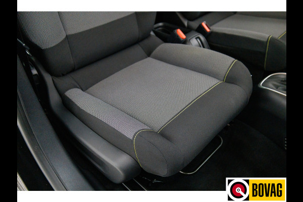 Citroën C3 1.2 110 pk Shine Automaat | Dashboardcamera | Cruise | Achteruitrijcamera | Dodehoek detectie Apple Carplay/Android auto, Navigatie