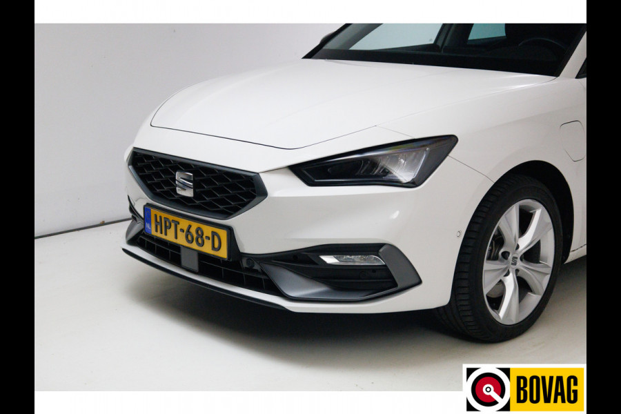 Seat Leon FR 1.4 TSI eHybrid PHEV FR Business Intense 204 PK | Stuurverwarming | Travel assist | Achteruirijcamera PDC V+A , Sfeerverlichting, Navigatie, Digi dashboard, App-connect
