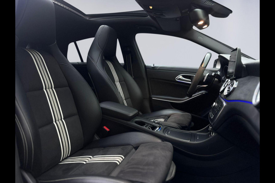 Mercedes-Benz CLA-Klasse Shooting Brake 180 AUTOMAAT AMG styling, panoramadak, sfeerverlichting, trekhaak , NL auto met nap