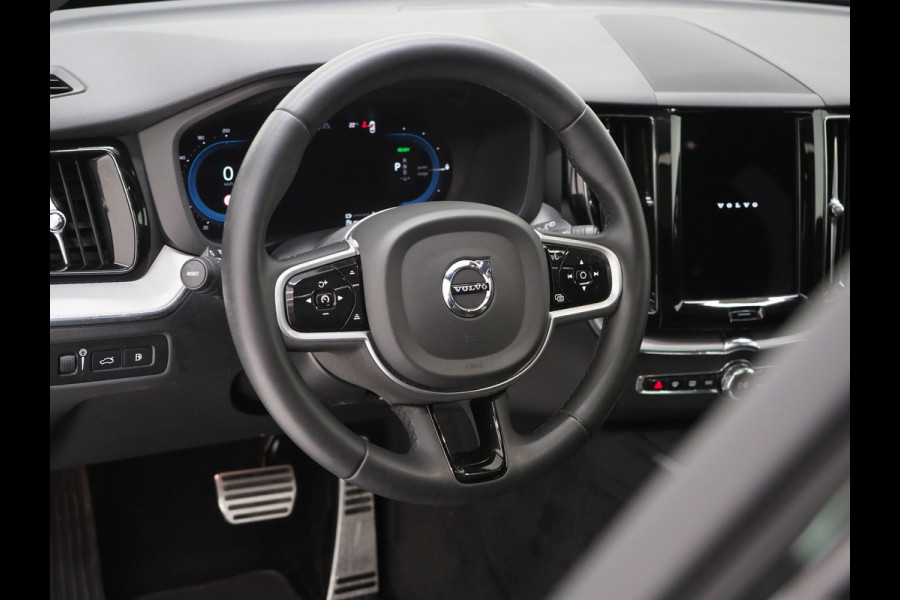 Volvo XC60 2.0 T8 Recharge AWD R-Design Dark | Panoramadak | Pilot Assist | Keyless | Camera | Memory | Carplay