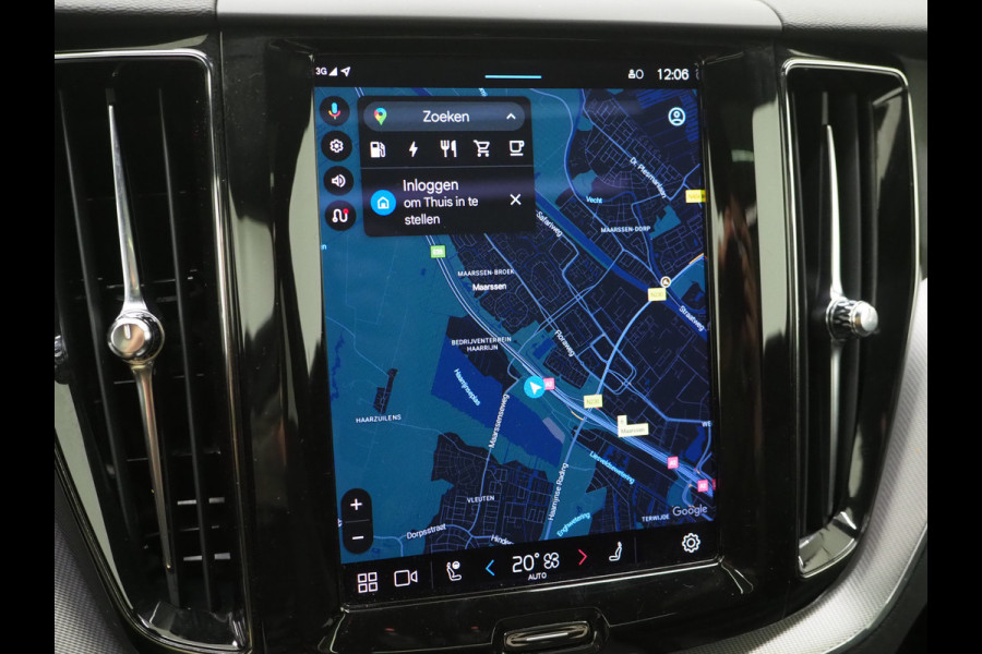 Volvo XC60 2.0 T8 Recharge AWD R-Design Dark | Panoramadak | Pilot Assist | Keyless | Camera | Memory | Carplay