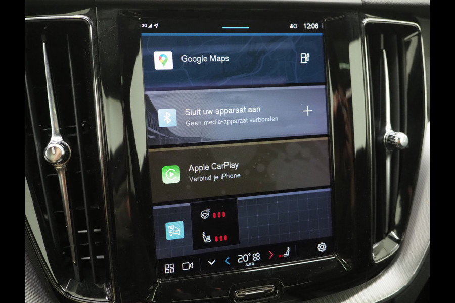Volvo XC60 2.0 T8 Recharge AWD R-Design Dark | Panoramadak | Pilot Assist | Keyless | Camera | Memory | Carplay