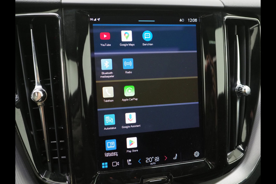 Volvo XC60 2.0 T8 Recharge AWD R-Design Dark | Panoramadak | Pilot Assist | Keyless | Camera | Memory | Carplay