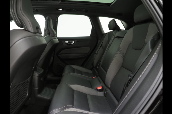 Volvo XC60 2.0 T8 Recharge AWD R-Design Dark | Panoramadak | Pilot Assist | Keyless | Camera | Memory | Carplay