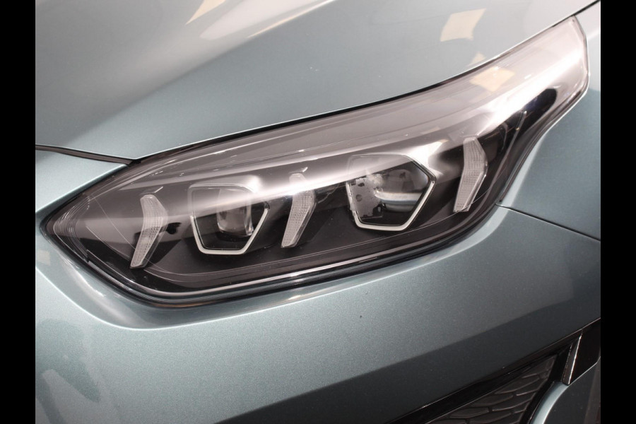 Kia Ceed Sportswagon 1.6 GDI PHEV DynamicLine Climate control Achteruitrijd camera Cruise control Parkeersensoren LED Lane assist Apple Carplay/ Android auto