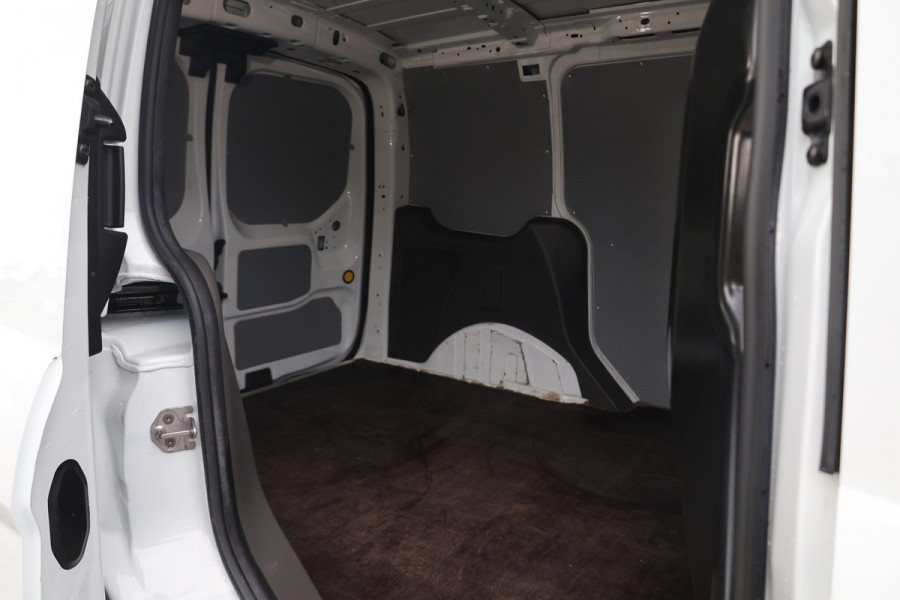 Ford Transit Connect 1.5 EcoBlue | 3-Zitter | Navigatie | Camera | CarPlay | Cruise control | Trekhaak | Stoelverwarming | Nieuwe APK | Onderhoudsbeurt | BPM Vrij