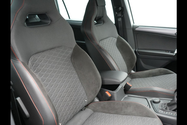 Seat Tarraco 1.4 TSI e-Hybrid FR Plug In Hybrid 245pk Dealer O.H | PHEV | Trekhaak af Fabriek | Alcantara Sportstoelen Memory Verwarmd | Adaptive Cruise | 20"L.M | 360 Camera | Virtual | Carplay |