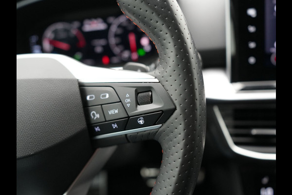 Seat Tarraco 1.4 TSI e-Hybrid FR Plug In Hybrid 245pk Dealer O.H | PHEV | Trekhaak af Fabriek | Alcantara Sportstoelen Memory Verwarmd | Adaptive Cruise | 20"L.M | 360 Camera | Virtual | Carplay |