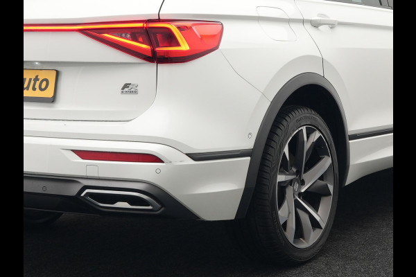 Seat Tarraco 1.4 TSI e-Hybrid FR Plug In Hybrid 245pk Dealer O.H | PHEV | Trekhaak af Fabriek | Alcantara Sportstoelen Memory Verwarmd | Adaptive Cruise | 20"L.M | 360 Camera | Virtual | Carplay |